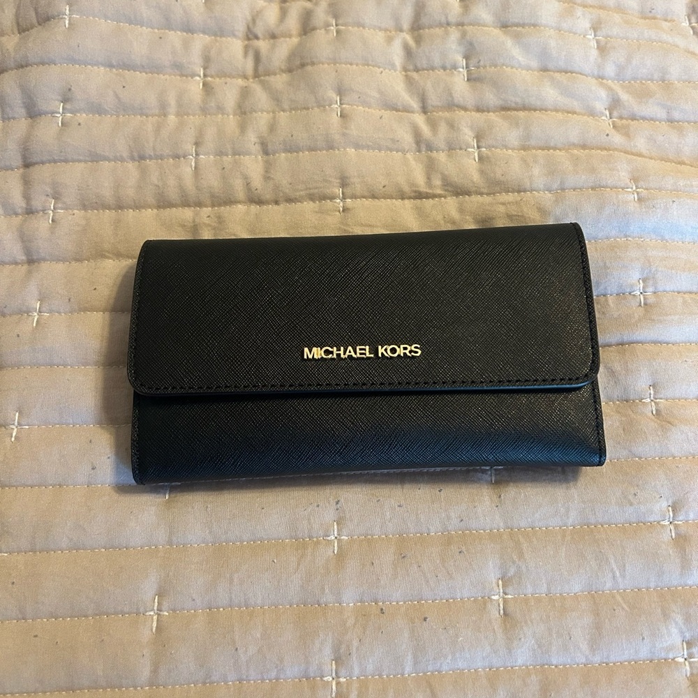 Michael Kors Black Jet Set Tri Fold Wallet